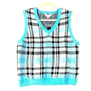 2/$30 size XL blue plaid No Boundaries sweater vest